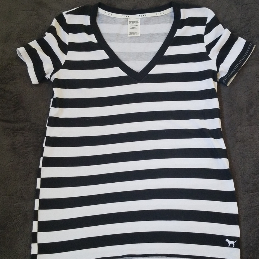 NWOT Pink Vneck Tee